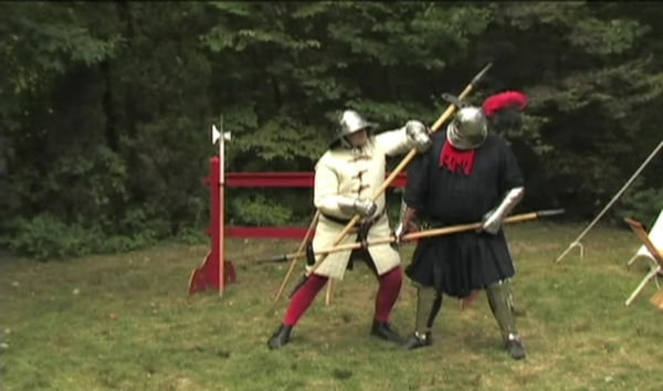 Середньовічна зброя та фехтування